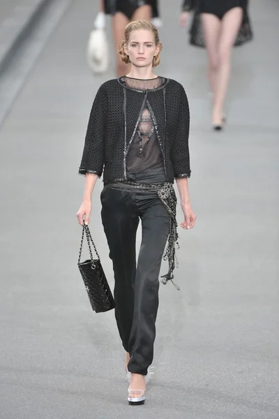 Look 29